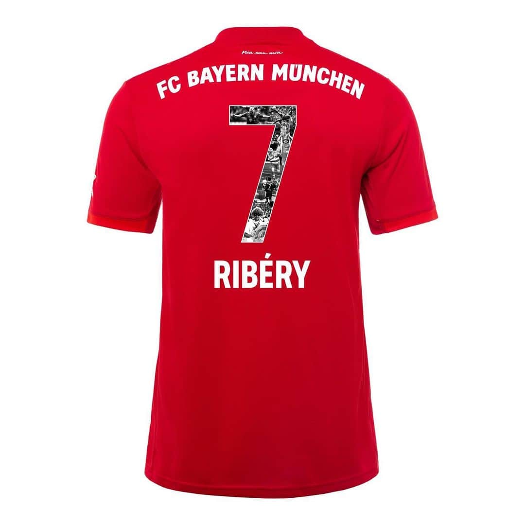 バイエルン・ミュンヘンさんのインスタグラム写真 - (バイエルン・ミュンヘンInstagram)「Oh Franck Ribéry! 🎶 Countless incredible memories with our number 7. 😍 Get his special printing now: https://fc.bayern/RiberySpecialPrinting! #FCBayern #MiaSanMia @franckribery7」5月15日 23時33分 - fcbayern
