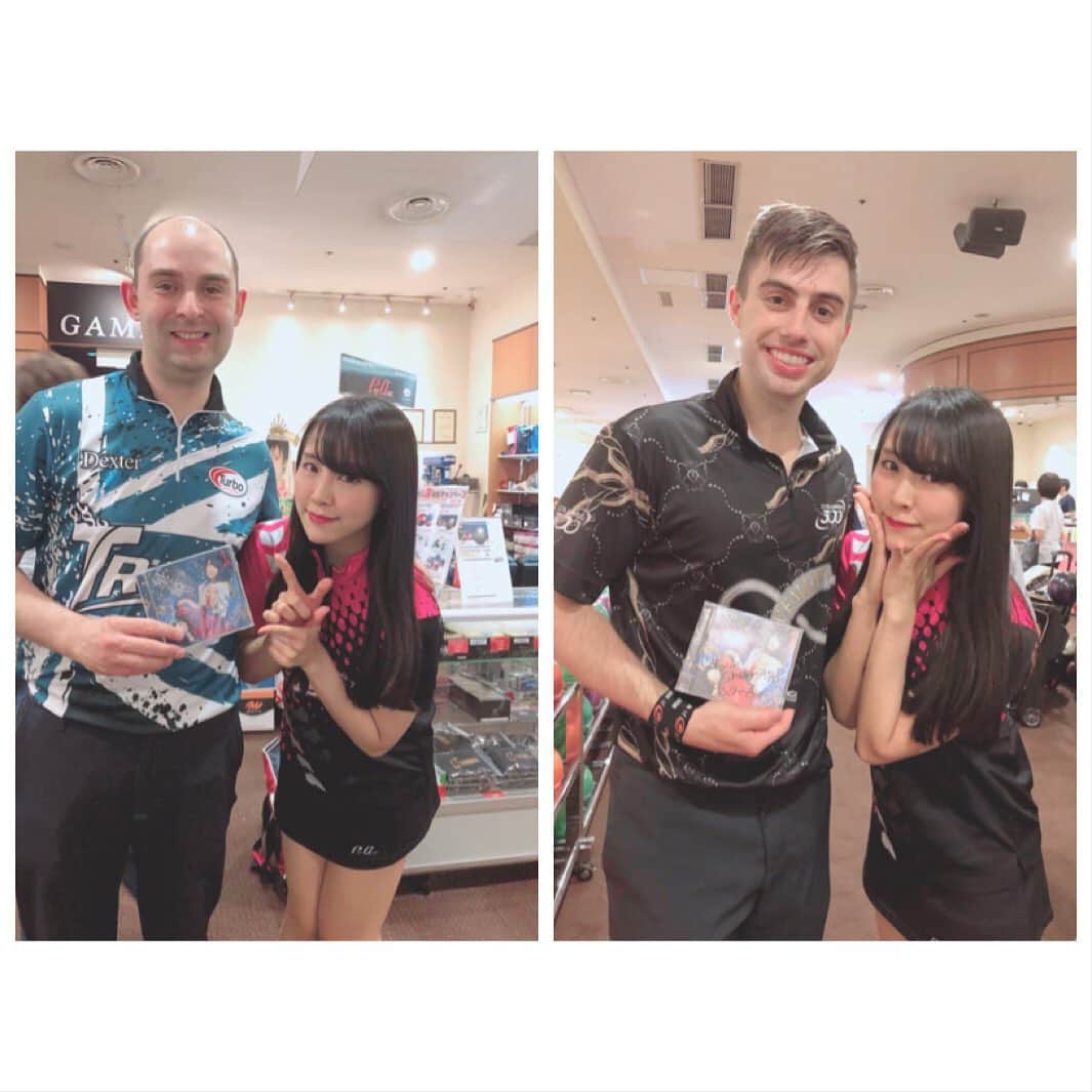 のインスタグラム：「おやくま🐻 . . ⑴ドムバレットプロ🖤カイルシャーマンプロ ⑵アルプロンのこれにハマってるー！！ パッケージ？もピンクでかわいい☺️💓 . . #おやすみ #goodnight #🌙 #おやくま #日々の出会いに感謝 #バクステ外神田一丁目 #いっちょめ #熊本美和 #miwakumamoto  #idol #일본 #아이돌 #アイドルボウラー #Pリーガー #プロボウラーになりたい #instagood #followme #kawaii #makeup #beauty #黒髪 #ボウリング #bowling #볼링 #🎳 #PBA #ABS #dombarrett pro #星の瞬き #すきぴ」