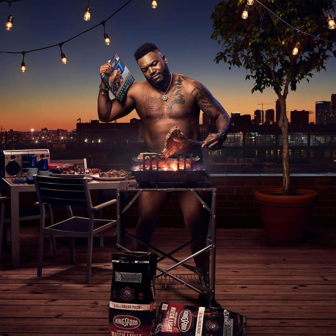 MLBさんのインスタグラム写真 - (MLBInstagram)「These photos are rare. David Ortiz, Prince Fielder and Cecil Fielder show off their #BodyByBBQ.」5月15日 23時52分 - mlb