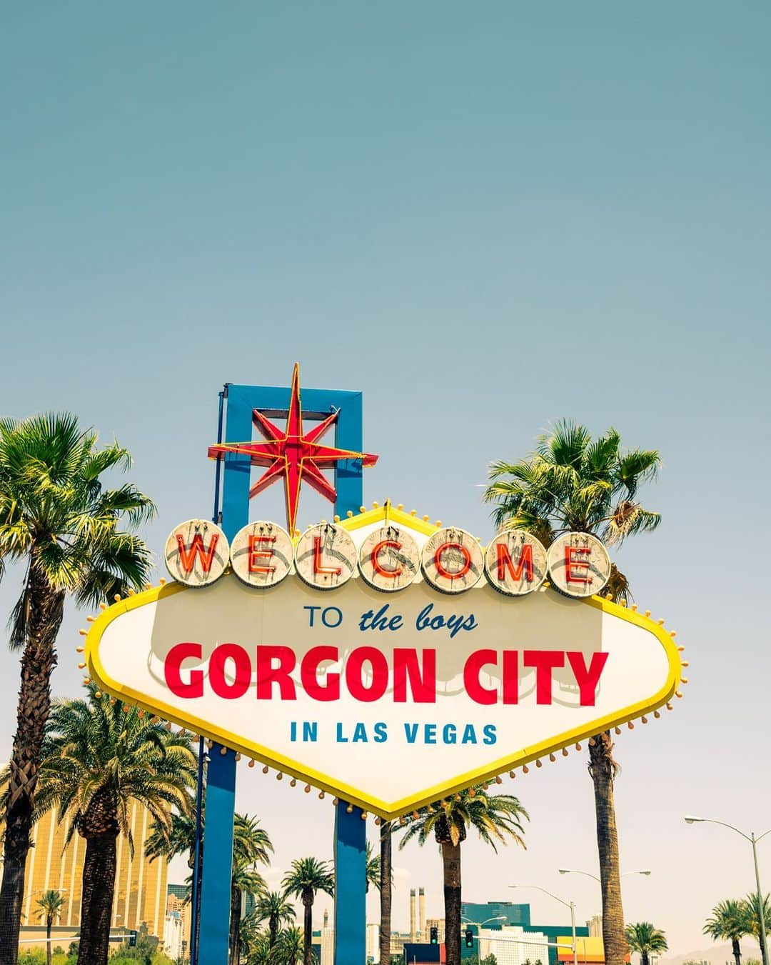 Gorgon Cityさんのインスタグラム写真 - (Gorgon CityInstagram)「Vegas incoming ✈️✈️✈️✈️ @kaosvegas 🔜 @edc_lasvegas」5月16日 0時56分 - gorgoncity