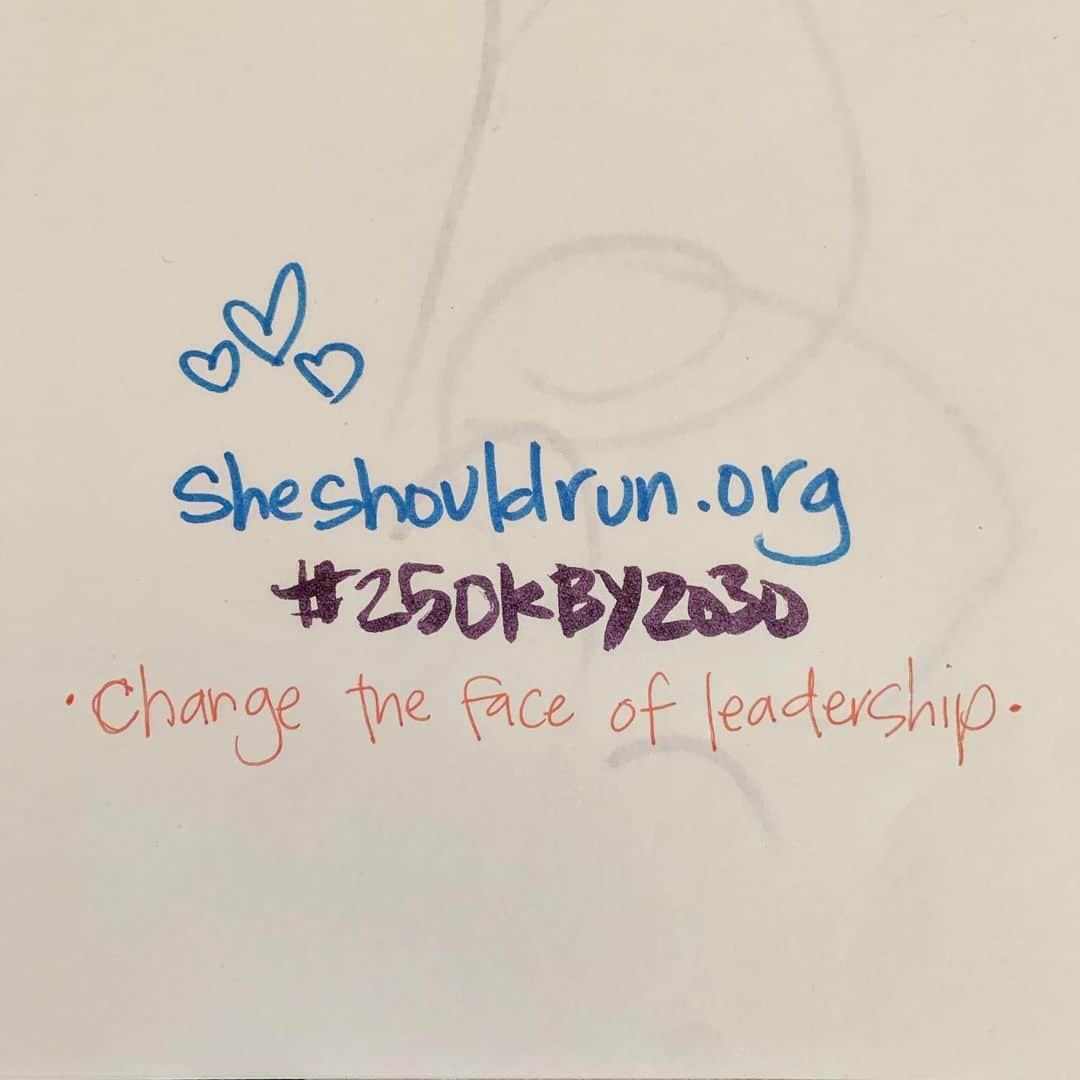 クレア・コフィーさんのインスタグラム写真 - (クレア・コフィーInstagram)「#250KBY2030 #changethefaceofleadership #votethemout #persist #womensrightsarehumanrights @aclu_nationwide」5月16日 1時17分 - clairecoffee