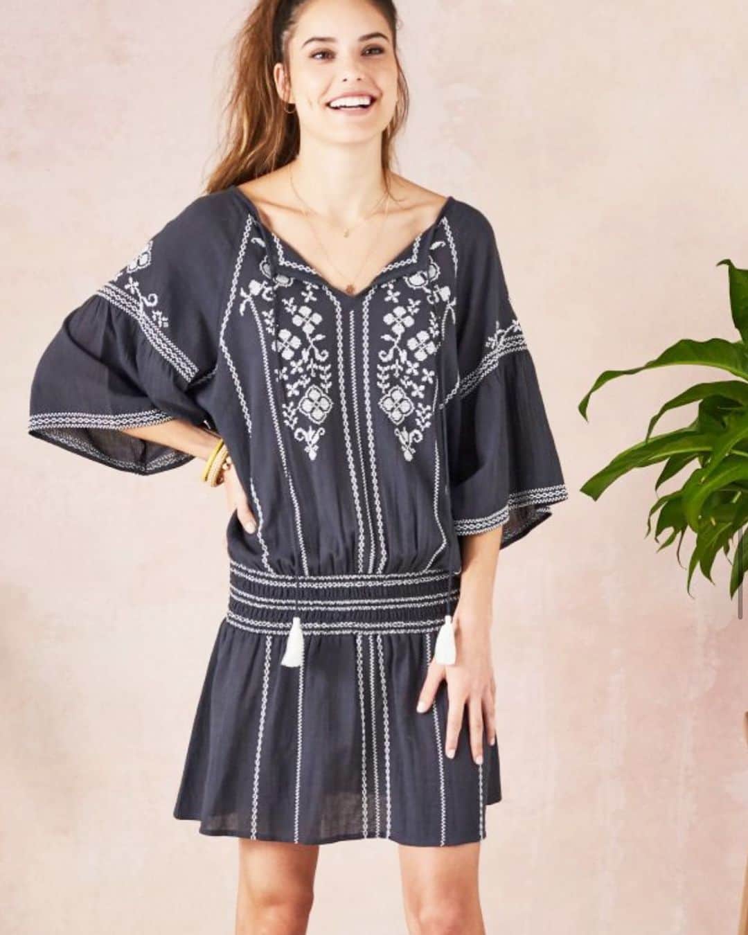 スターメラのインスタグラム：「⭐️GLORIA DRESS Floral and striped embroidered cotton dress #starmelauk we ship worldwide 🌍 for you!! • • • • • •#starmela#love#worldwide#embroidery #etnicchic #summervibes #naturalfabric #accesories #lovesummerhateeverythingelse #spring #chic#etnicchic #bohochic #bohostyle #fashion #india#inspiration #likeforlikes」