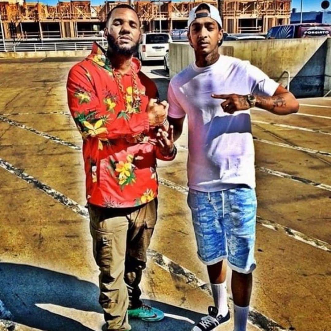 ゲームのインスタグラム：「What’s understood never needs to be explained. Be true to yourself & understand that everyone will not support your vision. Don’t let that deter you or combat your focus. Give the people who are not supportive of your cause the same love as the ones who are & continue on your mission. As long as your heart is pure you will have the extra strength needed to push through on days where it feels like the walls are closing in. No mission has been accomplished without there being bumps in the road.... we as humans sometimes get discouraged by those who have tried to do things in life the same exact way..... but there are some people who see others failure as a challenge & find a different approach to achieving that goal. There are two sides to every fence.... one where the lack of success is lingers and also weighs you down the longer you doubt your will to climb... & the other side where victory is attained. We want to focus on the next & not the now because now has already become the past. As humans we put too much energy into the thoughts & lives of others. What works for him might not work for you. What’s for her might not be for you. Let’s get control of our emotions, subdue daily temptation & stay locked in on our self elevation. That is the only way to succeed in all areas YOU. So today, believe in YOU. Focus on YOU. Be good to YOU. Look into the mirror, say.... “I fuck with YOU heavy” & tomorrow repeat. Life is what YOU make it so enjoy being YOU today. #TheMarathonContinues 🏁 #OneNipPostADayTiliFadeAway」