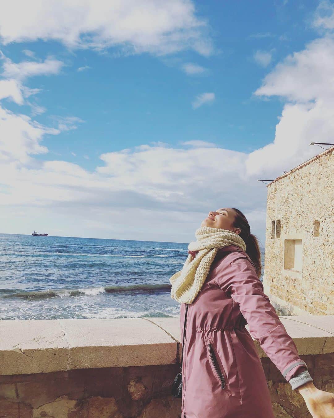 トーレイ・デヴィートのインスタグラム：「I never want to leave. #trapani」