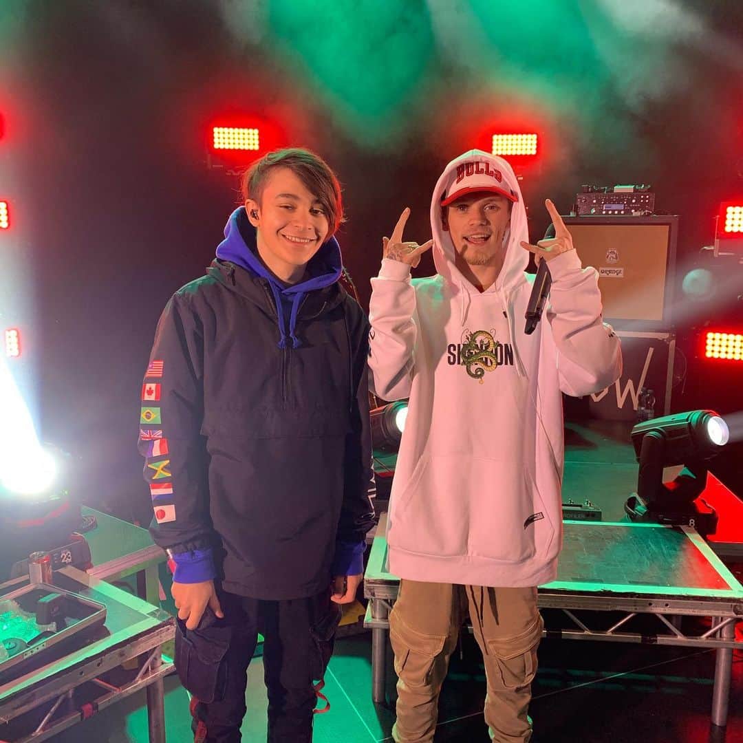 Bars and Melodyさんのインスタグラム写真 - (Bars and MelodyInstagram)「Almost end of the tour! It’s been so amazing so far! ❤️」5月16日 3時40分 - barsandmelody