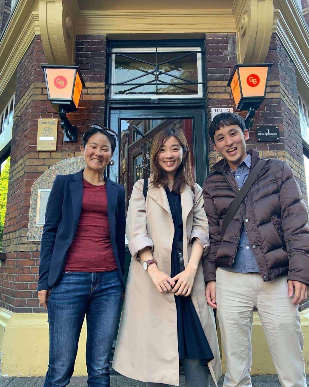 與那嶺恵理さんのインスタグラム写真 - (與那嶺恵理Instagram)「Nice dinner with my brother & his wife 👫in Maastricht 🇳🇱 Just a few hours but it’s precious time☺️ Thank you for visiting here during your holiday trip & Have a fun rest of this trip 🤘🏻 . . It was first time to meet my brother & his wife together 😅 because I missed their wedding for chasing my dream. Also they are busy to work & move far away last 2years. Finally 🙌🏻🙌🏻 . . Life can’t expect anyone 🤘🏻 We grew up together but... He is working as doctor👨‍⚕️ I’m riding bike in Europe 🚴🏻‍♀️ . . Next time, will be with my parents in Maastricht 😊 . #今日のエリさん #myfamily」5月16日 5時00分 - eriyonamine