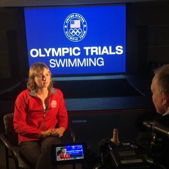 ケイティ・レデッキーさんのインスタグラム写真 - (ケイティ・レデッキーInstagram)「OMAHA! Great day getting everyone excited for Olympic Trials next year! Tickets on sale July 1, 2019. Can’t wait to be back next year! See you there 🇺🇸」5月16日 5時20分 - katieledecky