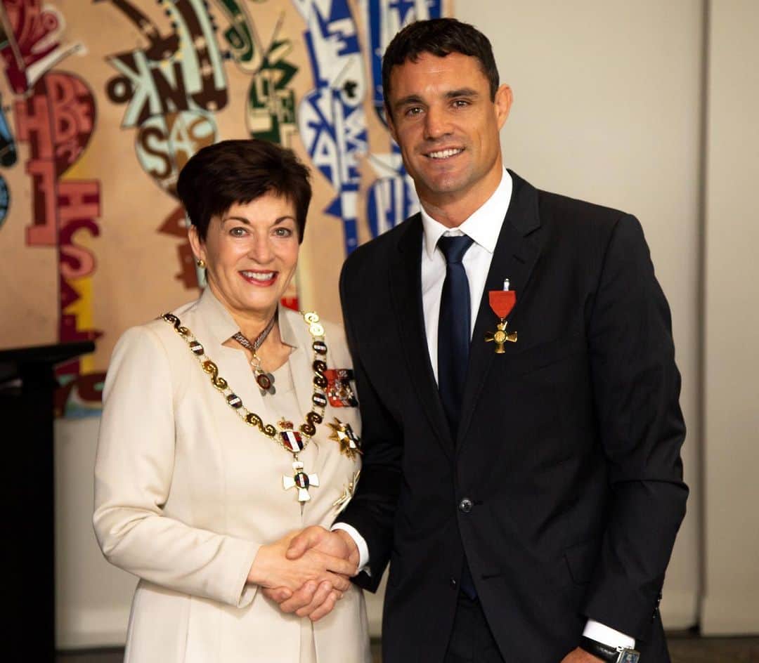 ダニエル・カーターさんのインスタグラム写真 - (ダニエル・カーターInstagram)「Yesterday was a very special day. Humbled to become an Officer of the NZ Order of Merit (ONZM). A day I will never forget! @photosportnz」5月16日 5時25分 - dancarter_