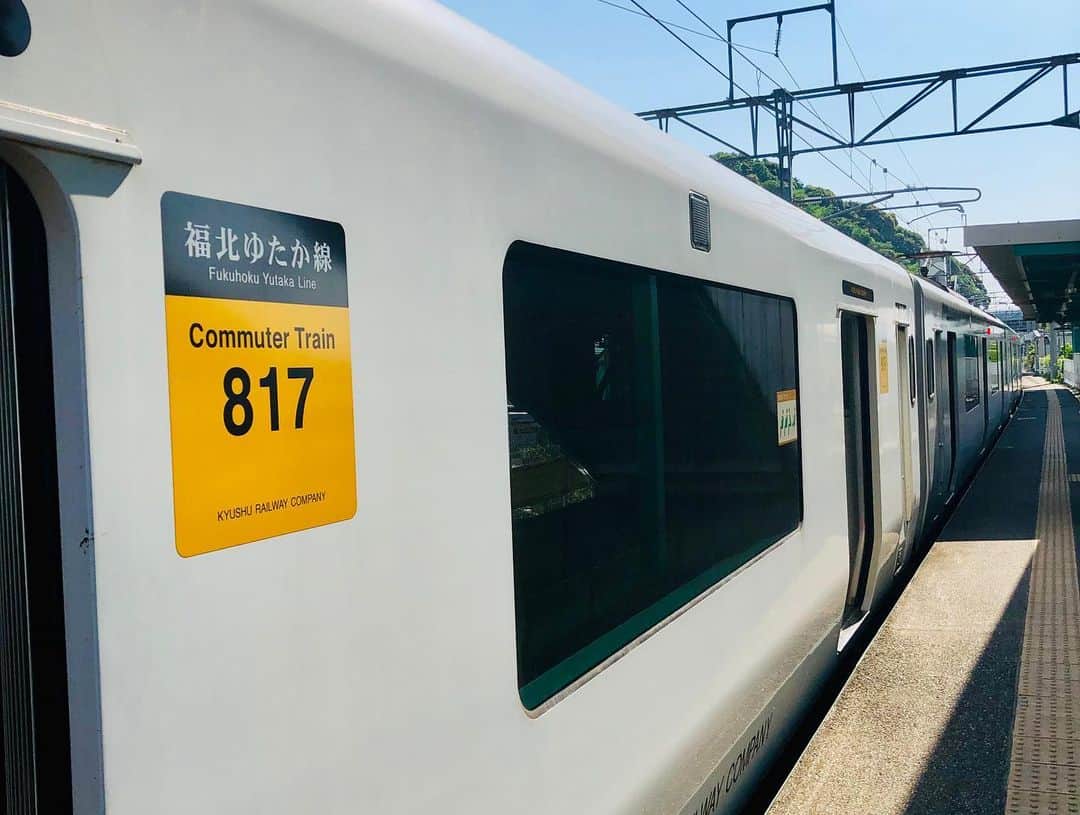 名越康文さんのインスタグラム写真 - (名越康文Instagram)「#篠栗線（福北ゆたか線）の電車は、とってもきれいなんやで。。#篠栗 #ささぐり」5月16日 15時35分 - nakoshiyasufumi