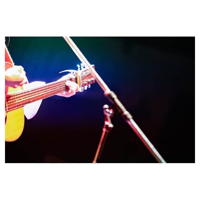 江嶋綾恵梨さんのインスタグラム写真 - (江嶋綾恵梨Instagram)「また弾き語りしたいな☺︎🎸」5月16日 15時55分 - aeringoooo