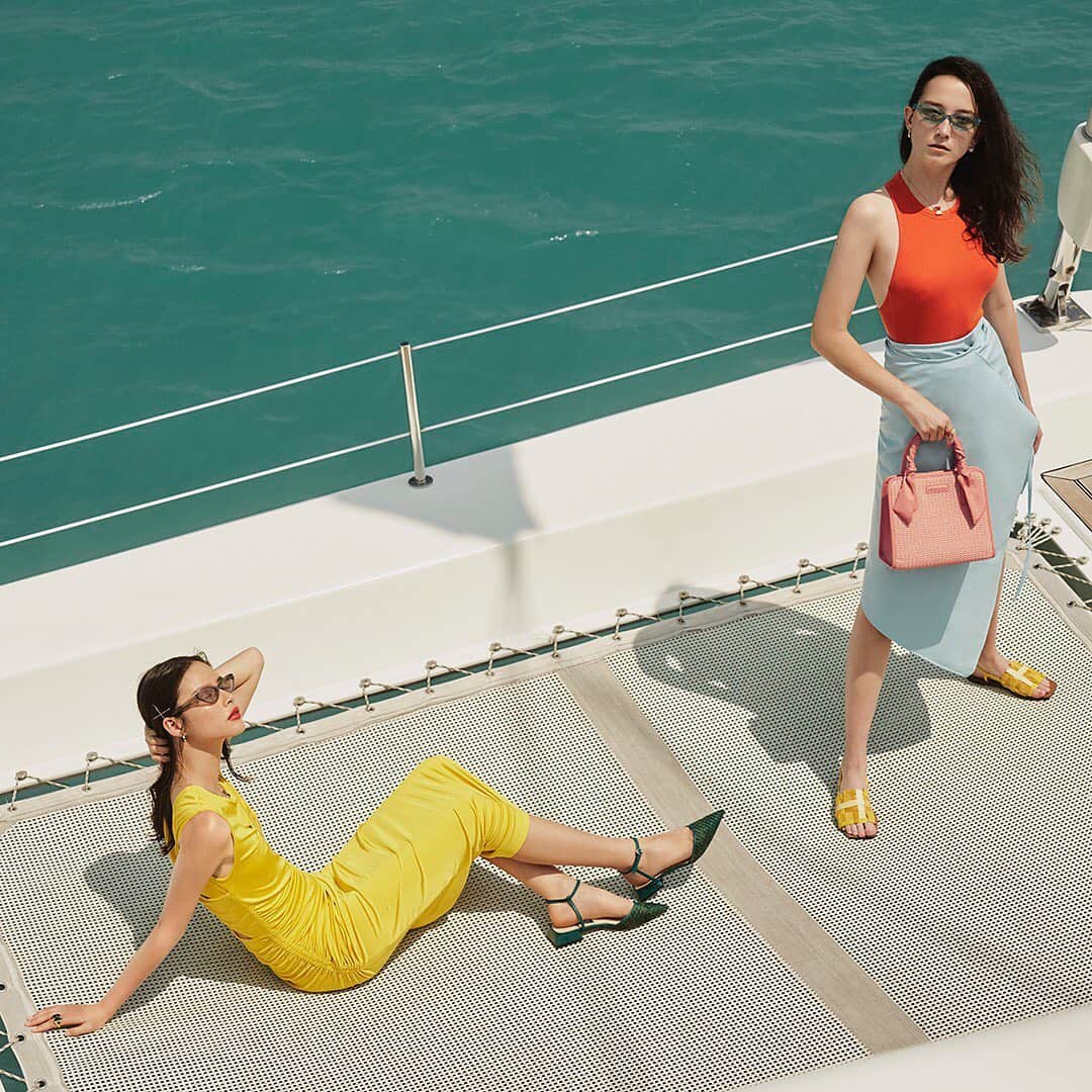 CHARLES & KEITHさんのインスタグラム写真 - (CHARLES & KEITHInstagram)「#GIRLTIME: Taking a cruise with your girlfriends this vacation season? Stay stylish on deck in our Summer 2019 collection. Tap to shop now.  #CHARLESKEITHSS19 #CHARLESKEITHOFFICIAL  Products featured: Satin scarf wrapped woven bag, woven slingback sandals, mesh mini block heel sandals, printed bow trapeze bag and bow strap printed slingback flats」5月16日 16時07分 - charleskeithofficial