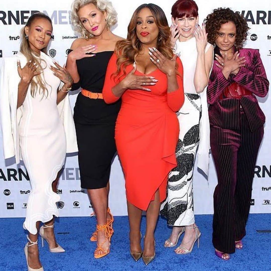 カルーシェ・トランさんのインスタグラム写真 - (カルーシェ・トランInstagram)「The ladies of CLAWS always bringing the heat 🔥 #WarnerMediaUpFront @clawstnt」5月16日 8時06分 - karrueche