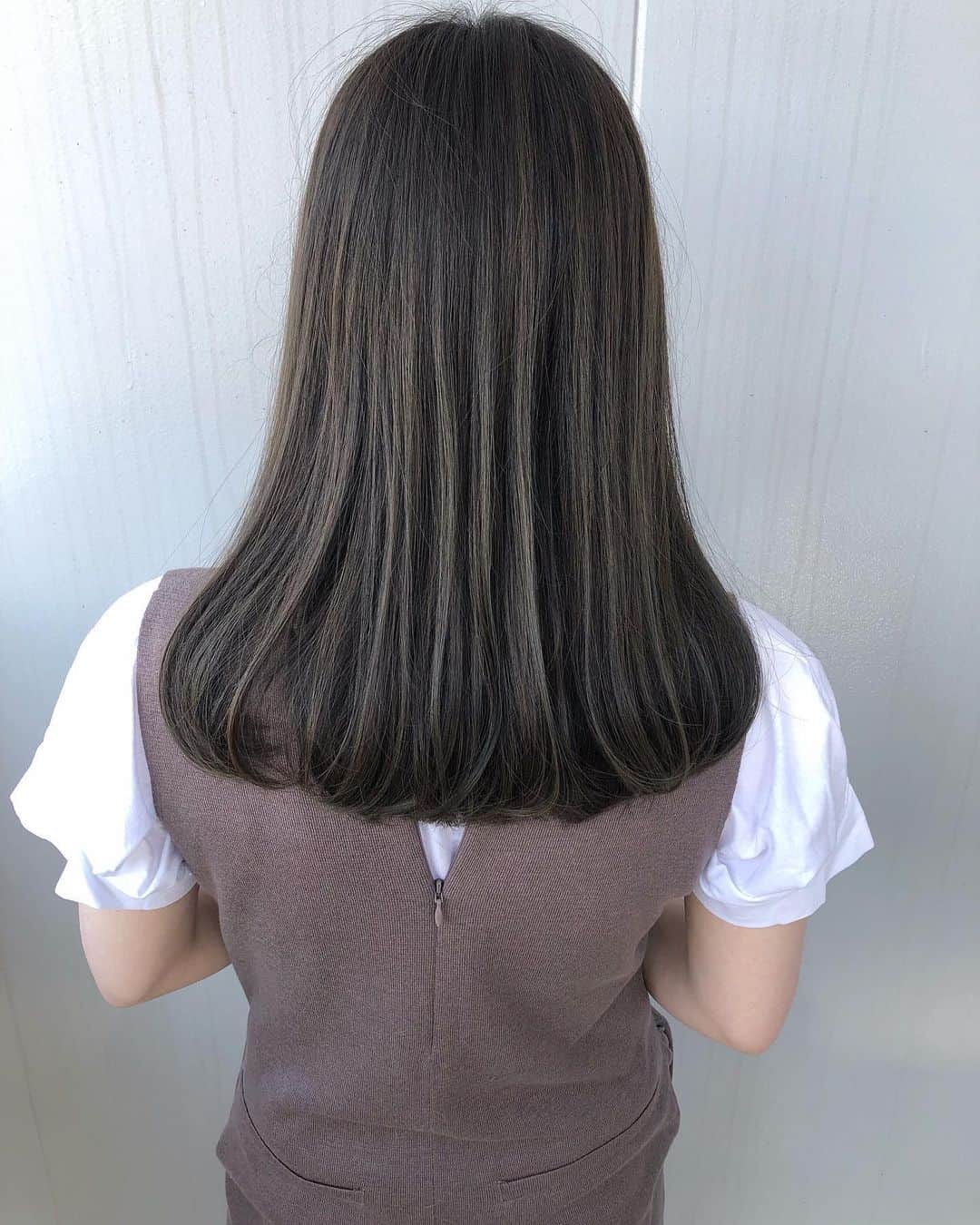 武原 大知 ヘアアレンジさんのインスタグラム写真 - (武原 大知 ヘアアレンジInstagram)「#アディクシーカラー . 💎🔮 . . #ヘアアレンジ#ヘアセット#hair#hairset#hairarrange#hairstyle#ヘアアレンジ簡単#札幌美容室#アドミオカラー#ファッション#札幌#ヘアアレンジやり方#ヘアアレンジ解説#簡単ヘアアレンジ#ウェディング#데일리룩#스타일링#일본#헤어스타일#发型#サロンモデル#撮影#結婚式アレンジ#locari#ロカリヘアアレンジ」5月16日 8時46分 - qp.daichi.qp