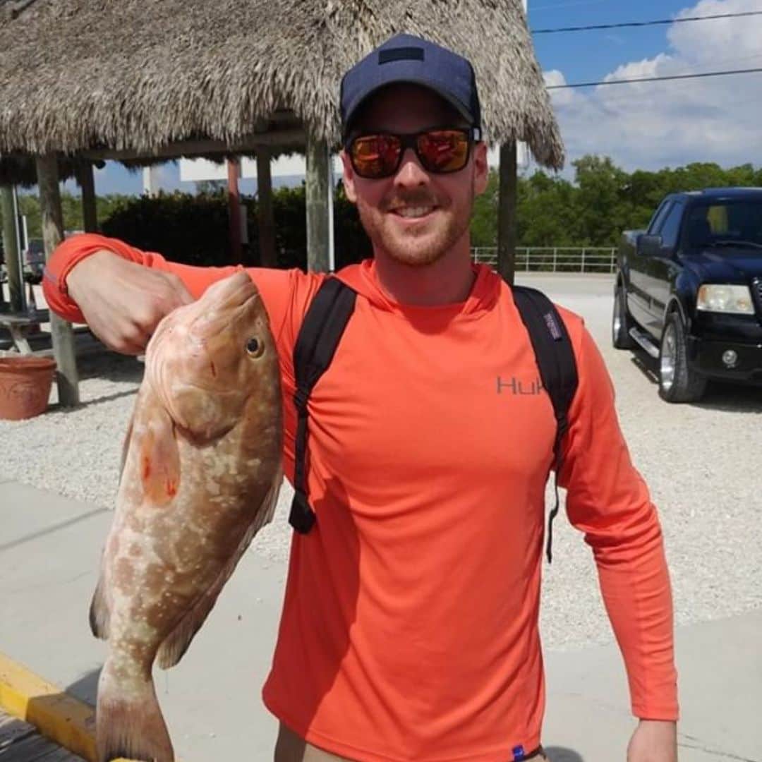 Hook Sinker Apparelのインスタグラム：「#reel sharp @stumackcon Red Group down in Florida 👍👌🤙 HOOKSINKER.SHOP . . . . #hooksinkerapparel #hooksinker #gopro #fishing #rippinlips #tightlines #catchandrelease #bassfishing #fishingclothing #fishingapparel #whatgetsyououtdoors #lakelife #saltlife #onthewater #lunkers #lunkerville #fishingdaily #bass #funnyfishing #fishinglife #fish #fishlife #anglerapproved #linebreakers #hat #snapback #boating #boat」