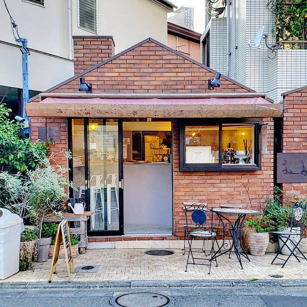 のインスタグラム：「How are you doing, today? 今日も、おはようございます♪ #代官山 #カフェ #🍹 #☕ #cafe #daikanyama #tokyocafe #cafetyo #代官山カフェ #cleansingcafedaikanyama」