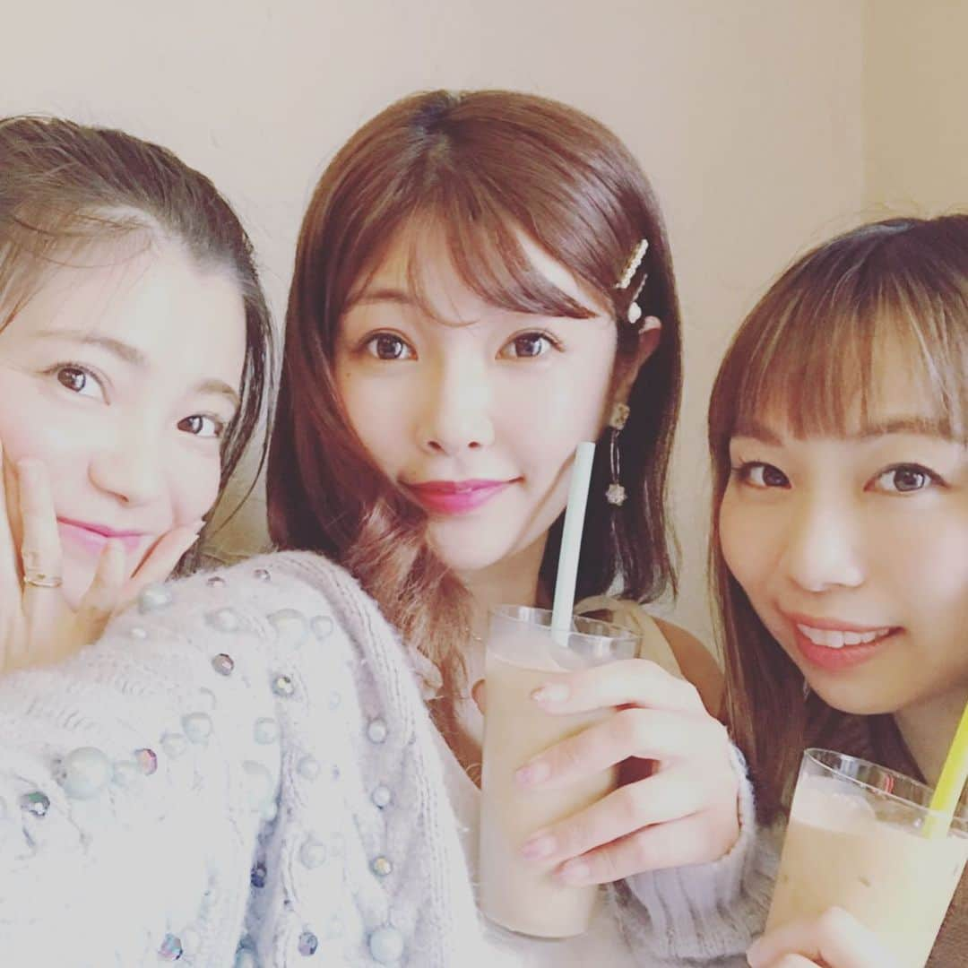 三ツ井裕美さんのインスタグラム写真 - (三ツ井裕美Instagram)「昨日、合間で行ったカフェがお洒落過ぎた☕️ カフェ巡りが好きなお二人と♡  #cafe #coffee #☕️ #カフェ巡り #カフェ好き」5月16日 11時08分 - hiromi__km