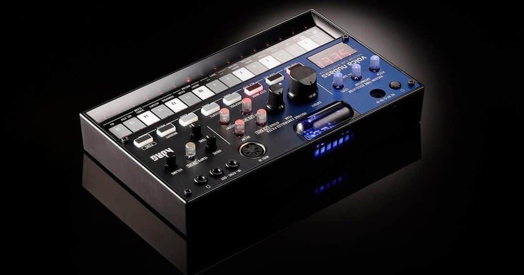 のインスタグラム：「【SUPERBOOTH 19】Korgが最新シンセ「volca nutube」を発表❗️真空管＋アナログならではのサウンドとベースラインに独特のグルーヴを加える3つの機能に注目したい。#KORG 続きはlinkin.bio」