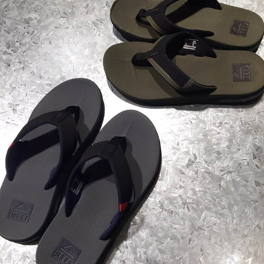 H BEAUTY&YOUTHさんのインスタグラム写真 - (H BEAUTY&YOUTHInstagram)「＜REEF＞ fanning low ¥7,800-(+tax) one slide ¥3,800-(+tax)  #H_beautyandyouth @h_beautyandyouth  #BEAUTYANDYOUTH #Unitedarrows #REEF」5月16日 16時45分 - h_beautyandyouth