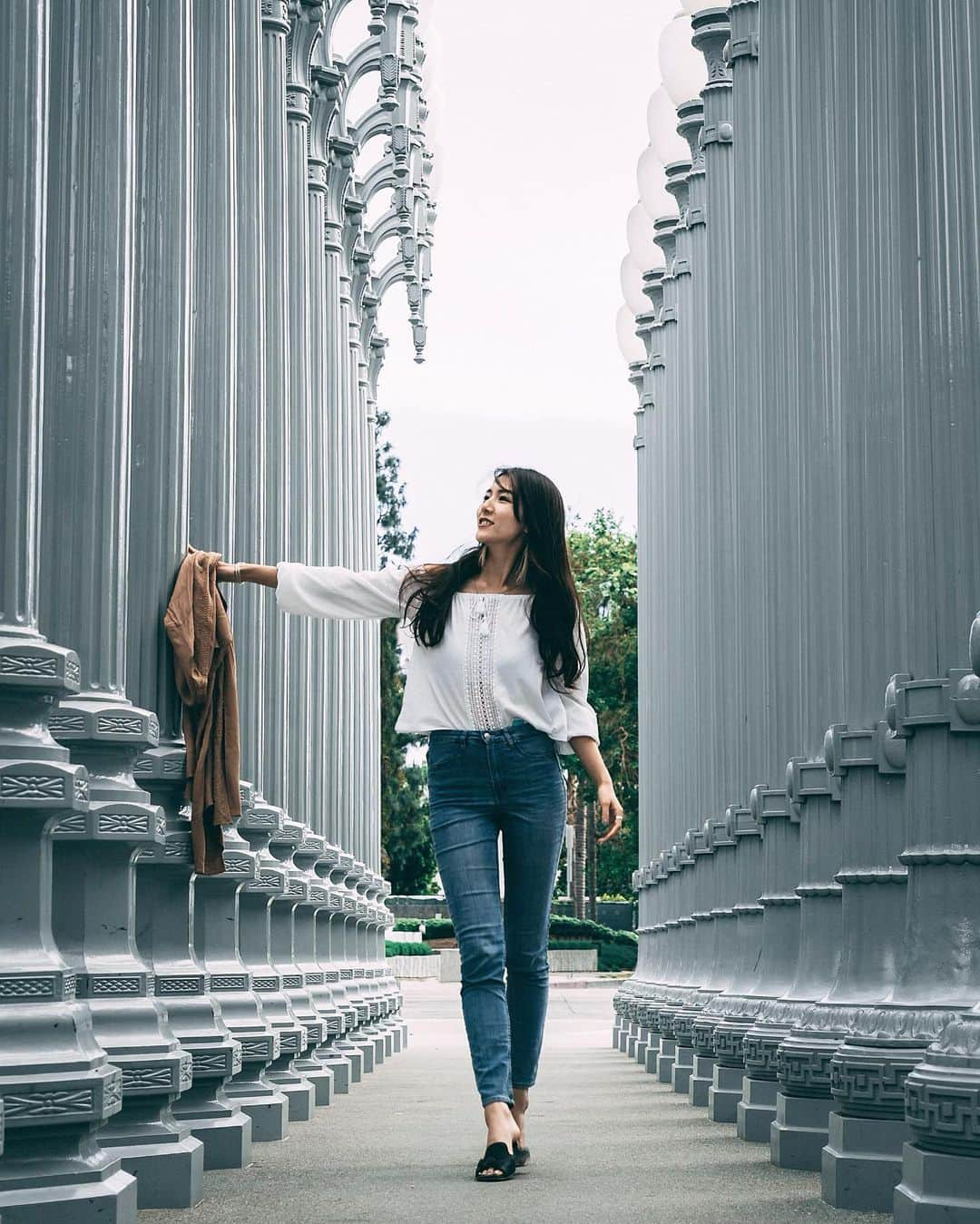 淡輪優希さんのインスタグラム写真 - (淡輪優希Instagram)「Happiness is not a destination. It is a method of life. 🍭 #lacma #LA #museum #lalaland #summer #ootd #travel #travelphotography #travelgram #traveler #laguna  #ootd #losangeles #america #beach #trip #japanesegirl  photo by @skohga 📷」5月16日 11時48分 - yukitannowa