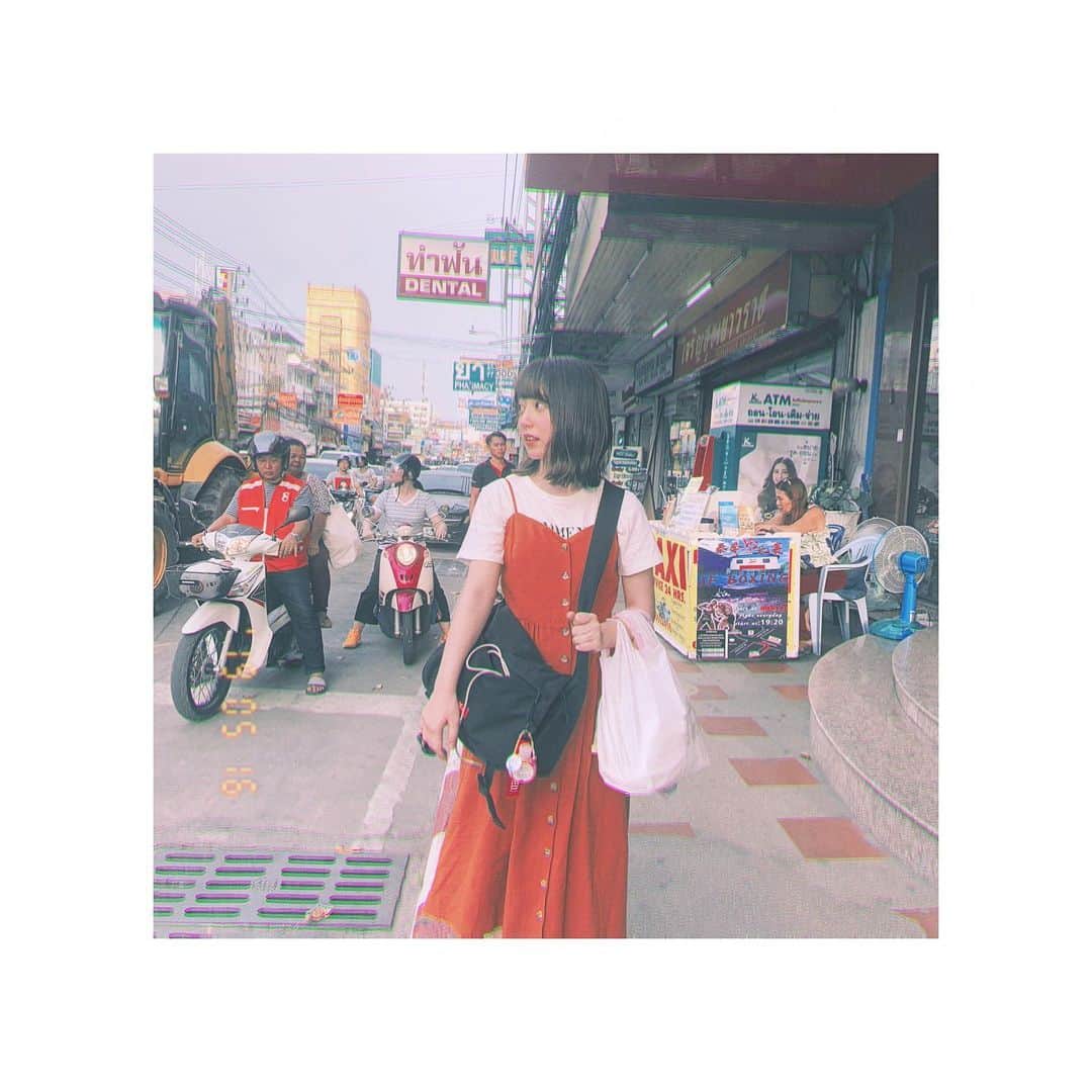前田美里のインスタグラム：「最終日の帰る前に少しパタヤを探索。  #タイ #🇹🇭 #thailand #パタヤ #พัทยา #pataya #pattaya #handm #photo #film #film_jp #instagood #japanesegirl #ファインダー越しの私の世界 #写真好きな人と繋がりたい」