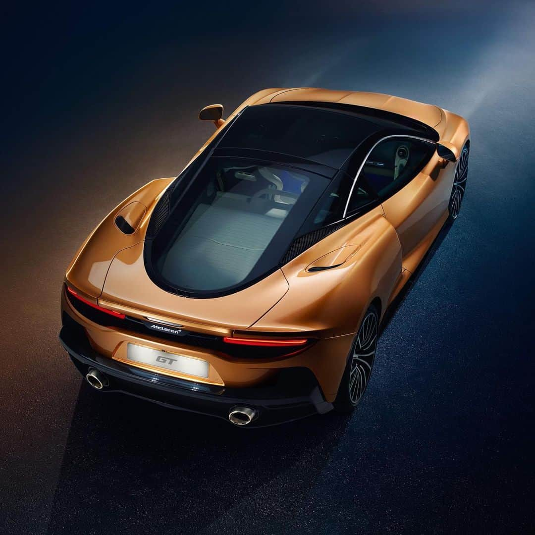 HYPEBEASTさんのインスタグラム写真 - (HYPEBEASTInstagram)「#hypeAF: @mclaren’s much-anticipated GT model has arrived. Its first ever “lifestyle vehicle” has been fitted with a V8 engine that’s good for 620 horsepowers, 203 mph and can go 0-60 mph in 3.1 seconds. Priced at $210,000 USD, the model is expected to hit roads by the end of 2019.  Photo: McLaren」5月16日 12時32分 - hypebeast