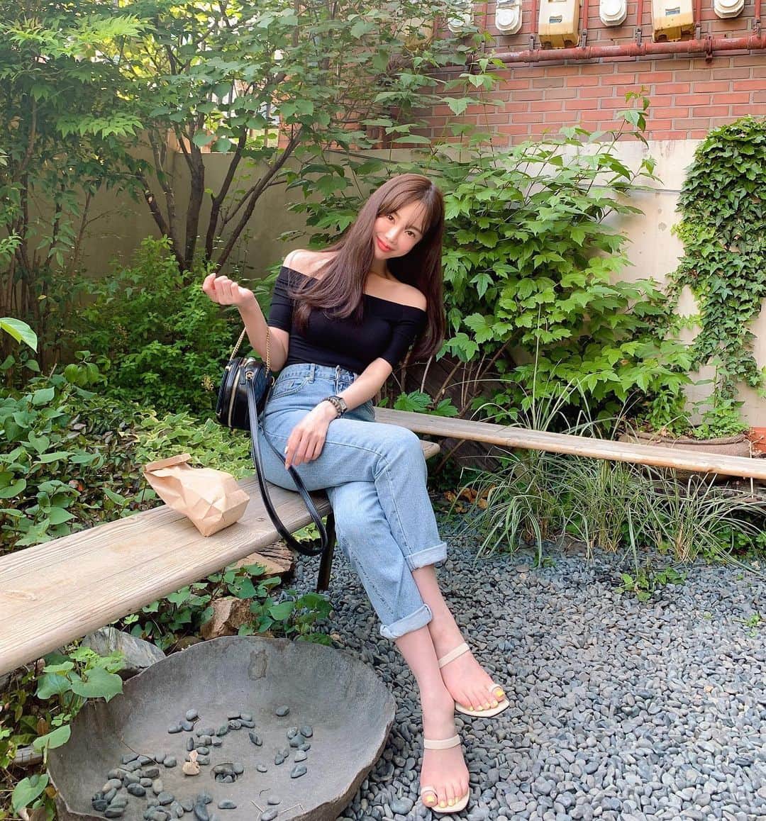 Hyemiさんのインスタグラム写真 - (HyemiInstagram)「유산균팩지금 너무 사랑해주셔서 행복하네욤💕 3박스(한박스추가증정) 구성이 젤 인기짱! 믿고 구매해 주셔서 넘 감사드려용!! 밥안먹어도 지금 배부른 상태 히히😘 궁금하신건 언제나 디엠주세요🙏🏻」5月16日 12時59分 - hinzajoa