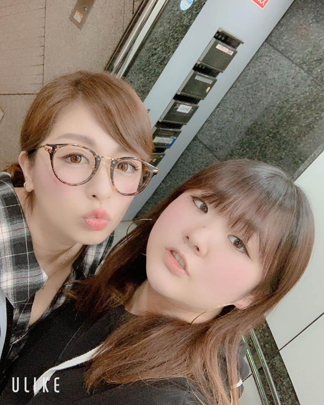 野崎鮎のグルメインスタ