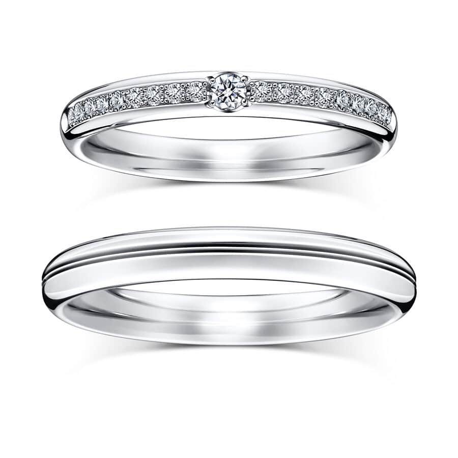 ラザール ダイヤモンド ブティック公式 | 婚約・結婚指輪さんのインスタグラム写真 - (ラザール ダイヤモンド ブティック公式 | 婚約・結婚指輪Instagram)「・ 「指輪に込められた様々な思い。春の訪れをお祝いするようなダンス・音楽パレードにのせて。」 ・ 『コーラスライン』 ミュージカルの名シーンを思わせる輝きの連鎖が、指元を華やかに演出。 ・ 『アプローズ』 ブロードウェイの名作ミュージカル、「喝采」の名を頂くマリッジリング。一身にスポットライトを浴びて光り輝くヒロインさながらの、端麗な美を慈しむ。 ・ 『ジュリアード』 ”ジュリアード”はニューヨークの有名な音楽学校。五線譜に見立てたデザインに、たくさんの幸せを奏でられますようにという願いを込めて。 ・ ▼△▼△▼△▼△▼△▼△▼△▼△▼ 上から CHORUS LINE/コーラスライン(Carat : 0.09ct/Price(税抜) ：134,000円) APPLAUSE/アプローズ(Carat ：0.14ct/Price(税抜)：194,000円) JUILLIARD/ジュリアード(Carat：0.07ct/Price(税抜) ：138,000円) ▼△▼△▼△▼△▼△▼△▼△▼△▼ ・ THE WORLD’S MOST BEAUTIFUL DIAMOND® 商品詳細はプロフィール @lazarediamond_boutique のURLからどうぞ ・ ご予約のうえ、初来店の方に2,000円分のJCB商品券をプレゼント ・ #春の訪れ #指輪のパレード ・ #CHORUSLINE #コーラスライン #APPLAUSE #アプローズ #JUILLIARD #ジュリアード ・ #プロポーズ #ブライダルリング #マリッジリング #エンゲージリング #エンゲージメントリング #ダイヤモンドリング #婚約 #結婚 #指輪 #婚約指輪 #結婚指輪 #婚約指輪選び #結婚指輪選び #指輪探し #結婚式 #結婚式準備 #2019年春婚 #2019年夏婚 #2019年秋婚 #2019年冬婚 ・ #ラザールダイヤモンド #lazarediamond」5月16日 13時06分 - lazarediamond_boutique