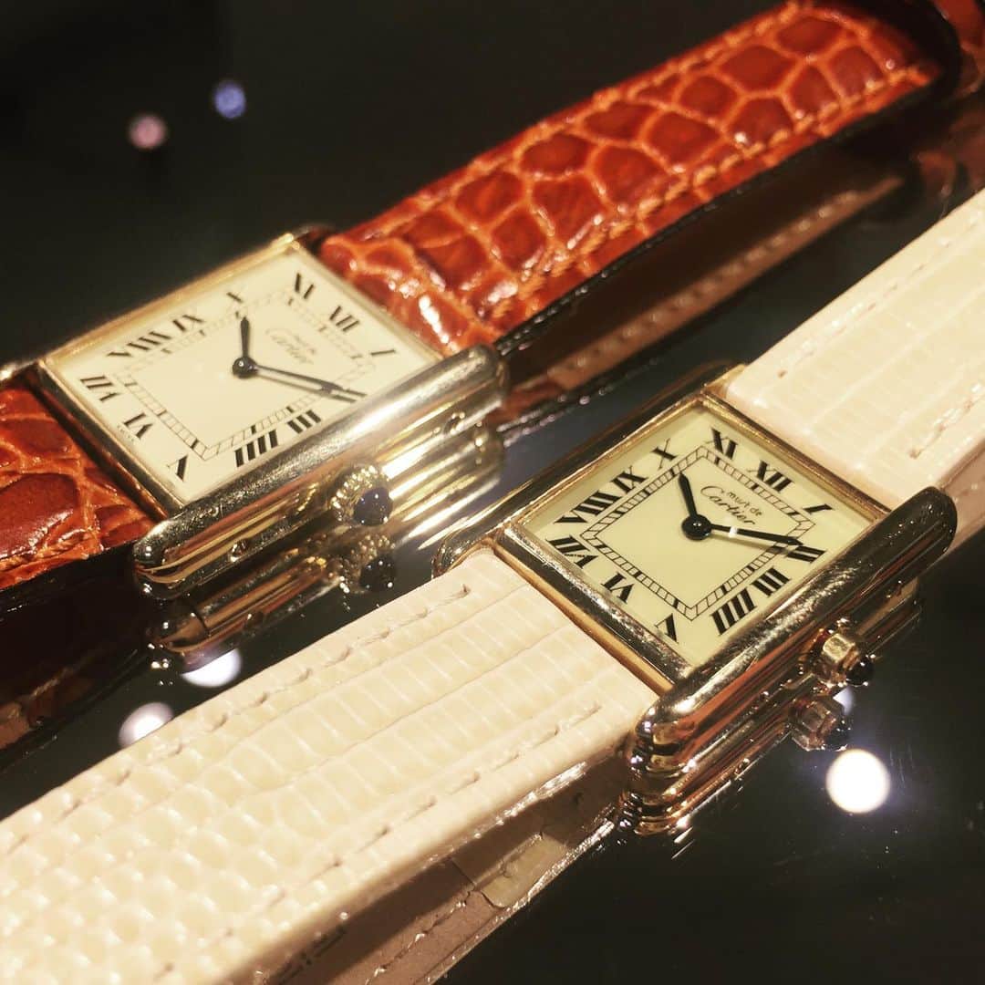 HIROBさんのインスタグラム写真 - (HIROBInstagram)「【HIROB札幌店】﻿ Vintage must de Cartier TANK﻿ ﻿ vintage must de Cartier TANKが﻿ 種類豊富に入荷しております。﻿ ﻿ 5月16日（木）〜5月20日（月）と﻿ 5月24日（金）〜5月28日（火）の期間中に﻿ レザーベルトのvintage watchをご購入で、﻿ ベルト1本プレゼントのイベントを﻿ 開催しております。﻿ ﻿ ﻿  お問い合わせはHIROB札幌店まで。﻿ 011-209-5119﻿ #Antique﻿﻿ #アンティーク﻿﻿ #vintage﻿﻿ #ヴィンテージ﻿﻿ #fashionista﻿﻿ #instagood﻿﻿ #OOTD﻿﻿ #love﻿﻿ #YOLO﻿﻿ #accessories﻿﻿ #アクセサリー﻿﻿ #Fashion﻿﻿ #時計﻿﻿ #腕時計﻿﻿ #watch﻿﻿ #自分へのご褒美﻿﻿ #baycrews﻿﻿ #hirob﻿﻿ #ヒロブ札幌﻿﻿ #札幌ステラプレイス﻿﻿ #stellarplace﻿﻿ #ステラプレイス﻿﻿ #北海道﻿﻿ #hokkaido﻿﻿ #札幌﻿﻿ #sapporo ﻿﻿ #vintagemustdeCartier﻿」5月16日 13時42分 - hirob.jp