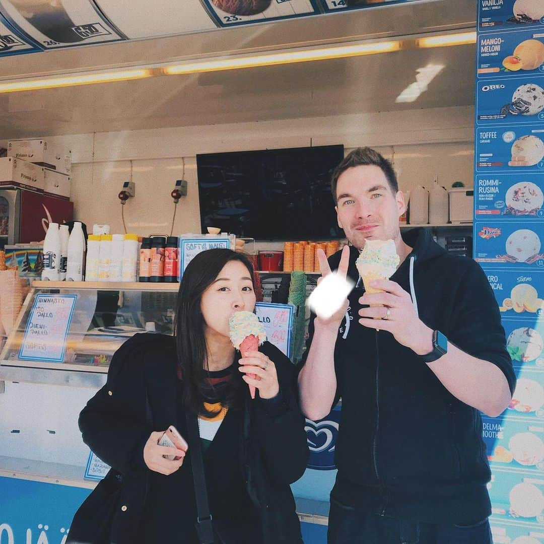 名倉七海さんのインスタグラム写真 - (名倉七海Instagram)「. . ice cream time🍦 Daniel's Recommendation! . #fingersoft #icecreamtime #big #sweet #oulu #visitoulu .」5月16日 14時26分 - nanaminagura