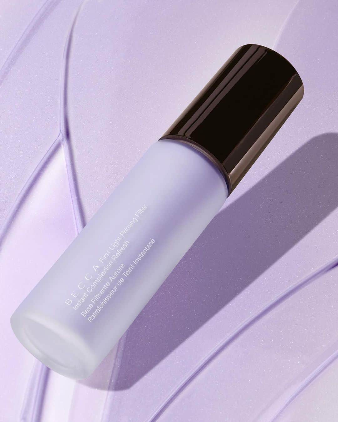 BECCAさんのインスタグラム写真 - (BECCAInstagram)「Get to first base with First Light Priming Filter💜 and receive a FREE mini Champagne Crème Glow Gloss when you spend $35 now through 5/19! No code required. Tap to shop🛍」5月17日 0時26分 - beccacosmetics