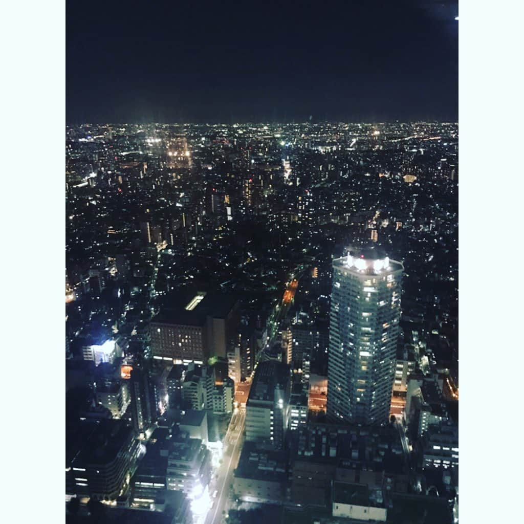 寺島咲のインスタグラム：「夜景✨ #夜景#ネオン」