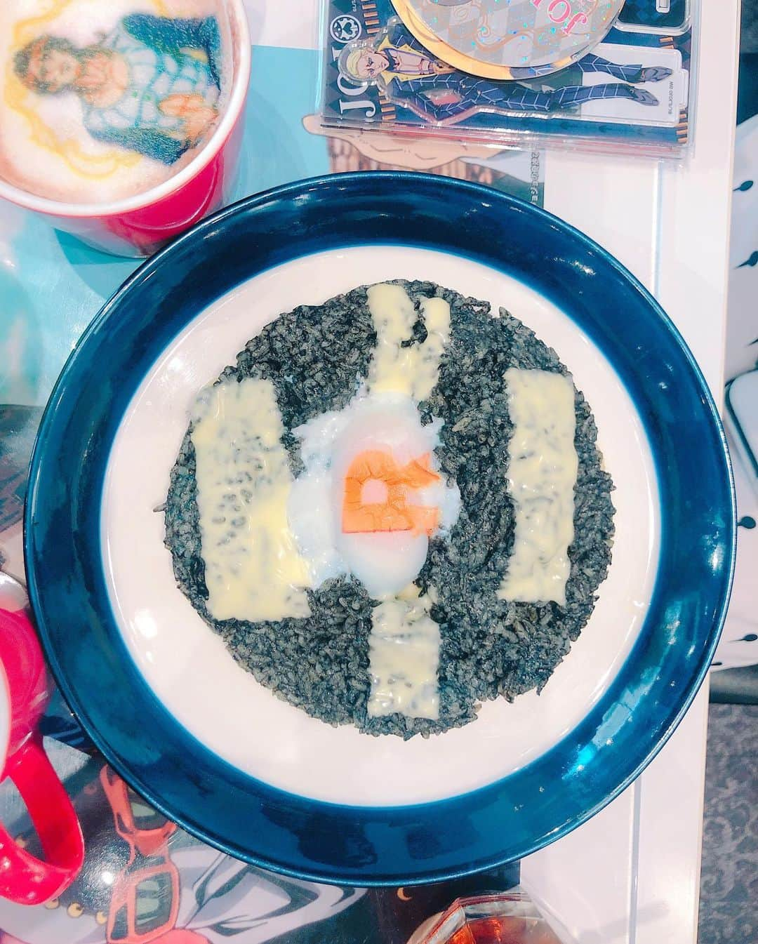 華密美琉さんのインスタグラム写真 - (華密美琉Instagram)「お洒落なカフェでごはん🍰💙💜 コラボ服着たよ！ツイートはこちら💁‍♀️ https://twitter.com/chamomi017/status/1128978638311907329?s=21 #girl #xgirl #xgirlコラボ #jojo #jojosbizarreadventure #jojocosplay #ジョジョ好き #ジョジョ5部 #ジョジョの奇妙な冒険 #ジョジョ #ジョジョの奇妙な冒険黄金の風 #ジョジョコラボ #カフェ #カフェアバ #カフェアバッキオ  #コスプレイヤー #コスプレイヤー自画撮り部 #コスプレ #コスプレ好き #コスプレイヤーカモミール #カモミール #鳳梨 #コスプレメイク #game #gamer #anime #comics #オタク #オタクコーデ #オタク女子」5月17日 1時01分 - chamomile_chami