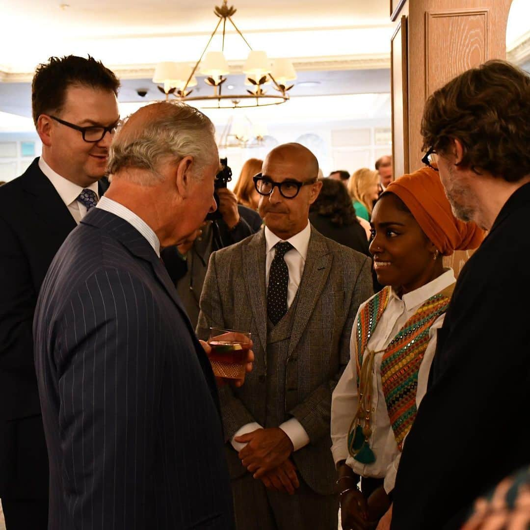 クラレンス邸さんのインスタグラム写真 - (クラレンス邸Instagram)「At the @Fortnums Food & Drink Awards in London today, The Prince of Wales was presented with The Special Award in recognition of his commitment to supporting food and farming communities in the UK. As a farmer himself, The Prince is Patron or President of a number of organisations that help to preserve rural communities and protect British agriculture. HRH established @countrysidefund in 2010, a charity that aims to improve the prospects of family farm businesses and the quality of rural life. On accepting the award, The Prince of Wales said: “Thank you again for this much-appreciated award. Above all, it will continue to inspire me to hope that we can see a future for this country in concentrating on developing a reputation for the most environmentally-friendly food production system in the world, with products that tell a really good “story”, emphasize the importance of native breeds, support family farms and put soil health and fertility at the centre of the entire process.”」5月17日 1時11分 - clarencehouse