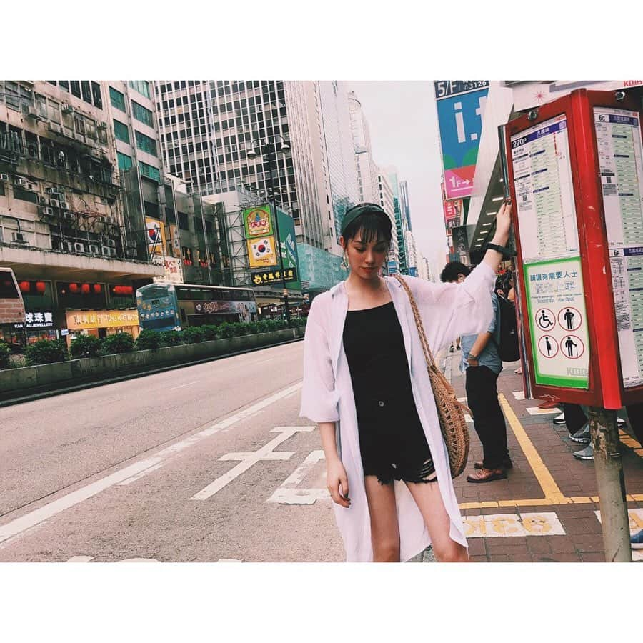 松井貴香さんのインスタグラム写真 - (松井貴香Instagram)「- - 香港はもう夏日です🌴☀️ - - 今日はシンプルにさらっと - - #0516 #香港 #夏 #30度 #私服 #ファッション #キコーデ #hongkong #summer #start #hot #todayscode  #ootd #outfit #kicode #simple #casual  #style #fashion  #me #instagood  #followme  #like4like」5月17日 1時25分 - kiko414_m