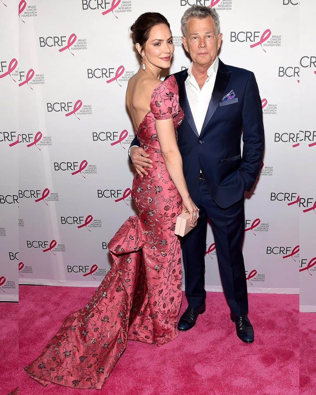 Just Jaredさんのインスタグラム写真 - (Just JaredInstagram)「@katharinemcphee and fiancé @davidfoster couple up while attending the Hot Pink Party for @bcrfcure. See more on JustJared.com! #KatharineMcPhee #DavidFoster Photos: Getty」5月17日 1時30分 - justjared