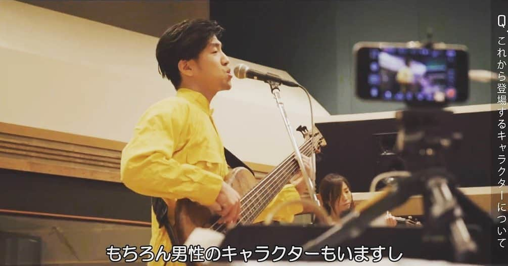 森田悠介さんのインスタグラム写真 - (森田悠介Instagram)「"Carole&Tuesday" The music for this scene is composed and recorded by Thundercat and Flying lotus. I acted (stand in) as like a playing motion and detail of fingering of that scene. ( I transcribed thundercat's phrases)  Directed by Shinichiro Watanabe and he wanted to use the design as same as my Adamovic 6strings Halo! The character is called "Skip". You guys can check this Anime "Carole&Tuesday" on Netflix. I'm so honored to be part of such like an amazing creation! Much respect to the director Shinichiro Watanabe and all the staffs. 🙏🙏🙏🙏 #Anime #caroleandtuesday #CandT #skip #キャロチュー  #Adamovic #Adamovicbasses @adamovicbasses  #Thundercat #flyinglotus #flylo  #bass #bassist #6stringbass #musicscene  #act #standin #shinichirowatanabe  #cowboybebop #musicianslife #respect #amazingwork #creator #animator #fujitv #netflix #yellow #overalls」5月17日 1時44分 - yusukemorita_bass