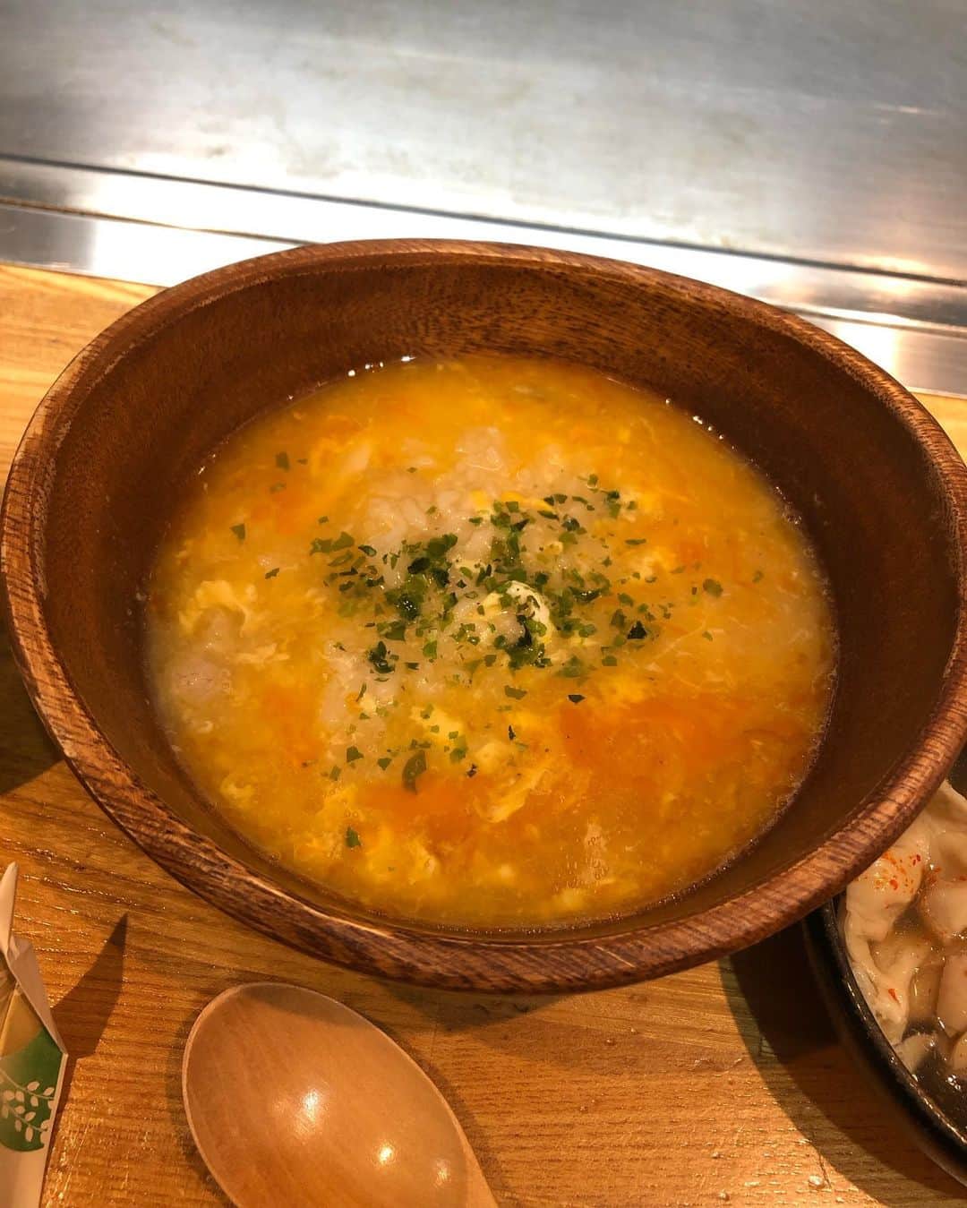 若林美保さんのインスタグラム写真 - (若林美保Instagram)「‪お昼ご飯はあほんだらで阿保雑炊。‬ ‪夕方のカフェタイムはcafe茶九でシェケラート。‬ ‪至福の時。‬ The lunch is aho-risotto at AHONDARA. The Cafe time is Shekelato at cafeSAKU. A time of bliss.」5月16日 17時50分 - waka_miho