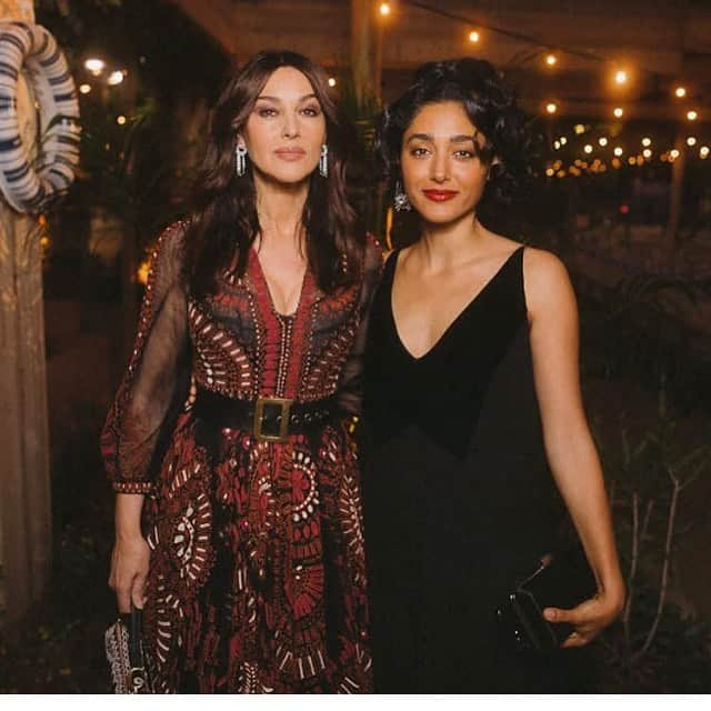 モニカ・ベルッチさんのインスタグラム写真 - (モニカ・ベルッチInstagram)「❤Last Night, at the diner hosted by Dior and Vogue  with the beautiful and talented @golfarahani  @vogueparis  Dressed by @dior  Earrings @cartier Hair by @johnnollet Mua @letiziacarnevale  Photo @virgile.guinard  #dior#vogue#diner#cannes#golshiftehfarahani#monicabellucci#voguefrance#dress#dior#earrings#cartier#cartierdiamonds#моникабелуччи#cannes#fredlecailler」5月16日 18時04分 - monicabellucciofficiel