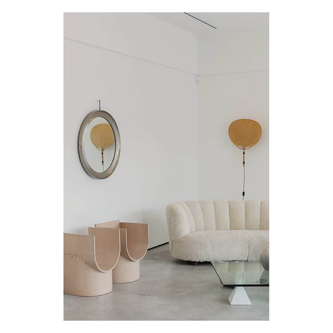 The Modern Houseさんのインスタグラム写真 - (The Modern HouseInstagram)「As part of our ‘A to Z of Modern Living’ series, we visit @betonbrutlondon founder, Sophie Pearce.  #timelessdesign #modernist #furniture #betonbrut」5月16日 18時04分 - themodernhouse