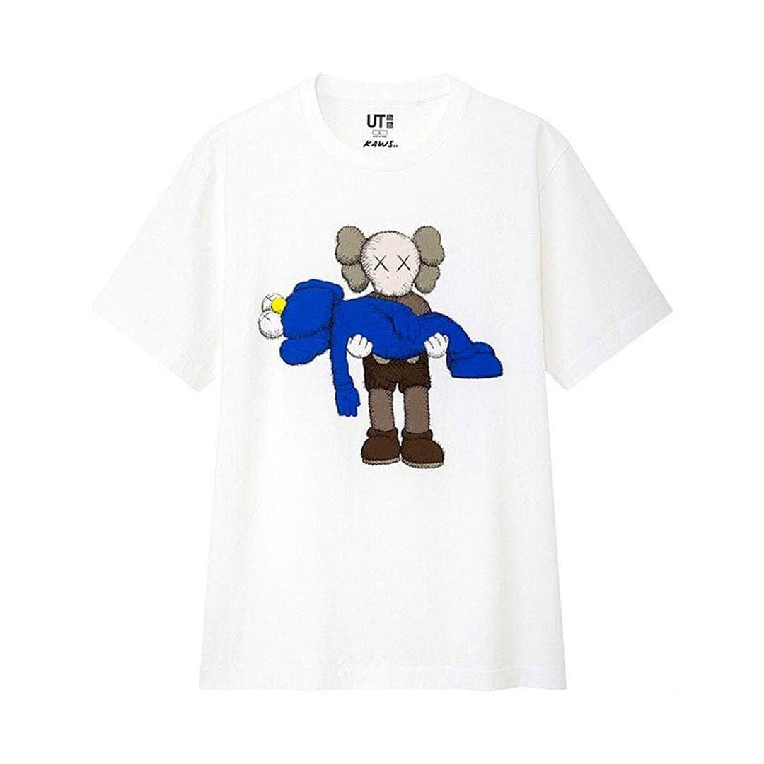 HYPEBEASTさんのインスタグラム写真 - (HYPEBEASTInstagram)「@hypebeaststyle: Head to the link in our bio to see every piece from the @kaws x @uniqlo.ut collaboration. It includes 12 adult T-shirts, six children’s options, and four bags, all of which will be available at UNIQLO stores and online on June 3. Photo: UNIQLO」5月16日 18時11分 - hypebeast