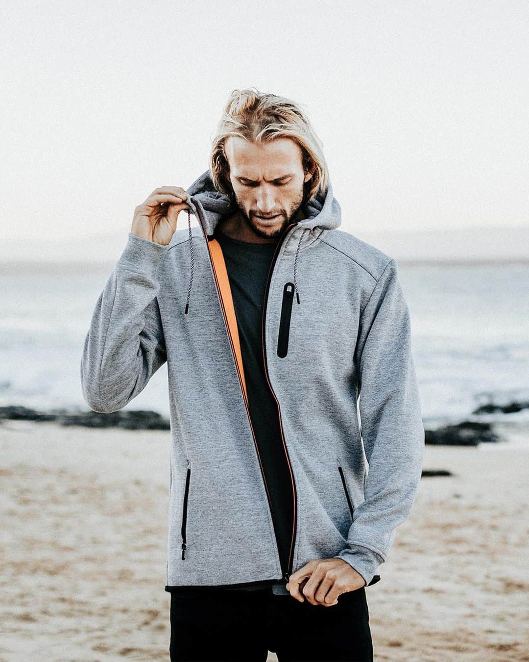 Rip Curl Australiaさんのインスタグラム写真 - (Rip Curl AustraliaInstagram)「Whose #AntiSeries jacket would you choose? @connercoffin, @mattwilko8 or @owright? ⠀⠀ ⠀⠀」5月16日 18時41分 - ripcurl_aus