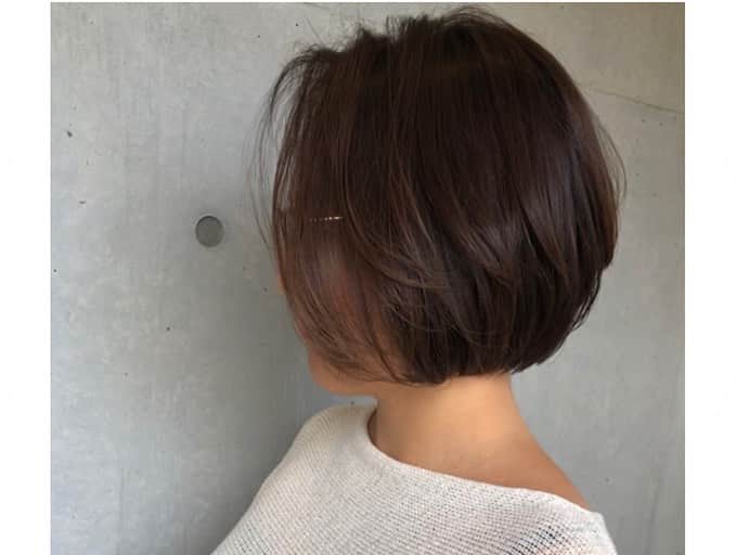 中山美香さんのインスタグラム写真 - (中山美香Instagram)「感謝😍😍 中村さんの技術と笑顔は最高です😍 . . . #abbey2 @abbey_nakamura さん 仕上げは @abbeyrisakubo さん #有難うございました  #abbey #表参道 #ボブ  #hair #hairstyle #bobhair」5月16日 18時56分 - mika5nakayama