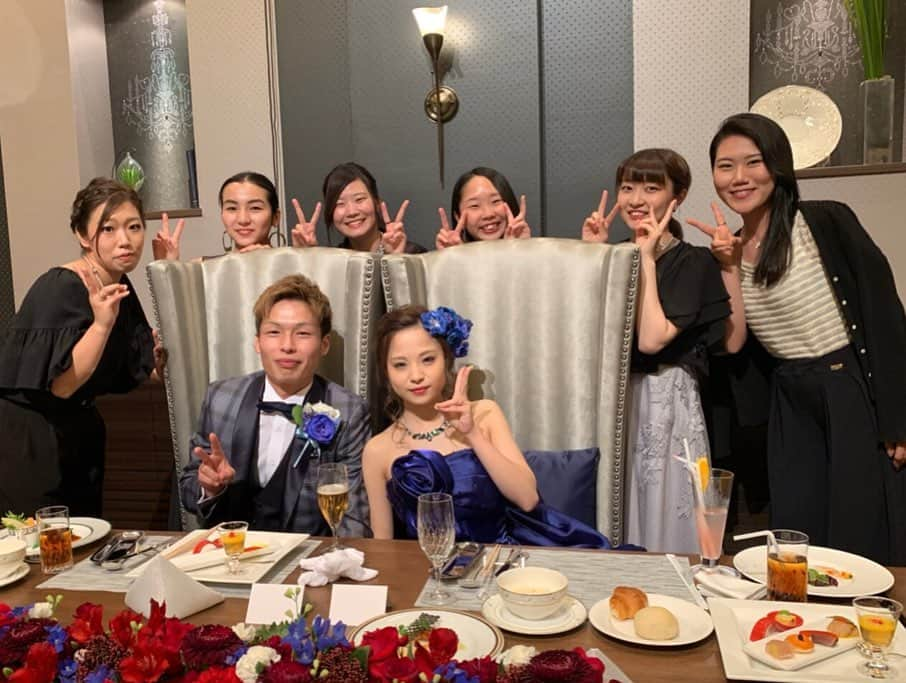 CHISATOさんのインスタグラム写真 - (CHISATOInstagram)「遅くなったけど、、 改めてあおいちゃん結婚おめでとう💕 あおいちゃん見たとき綺麗すぎて 可愛くてうるうるやった🥺✨ 余興も踊らせてくれて 一緒に踊ってくれてありがとう🎶 これからもお幸せに😊🌸」5月16日 20時06分 - 1220.chisato