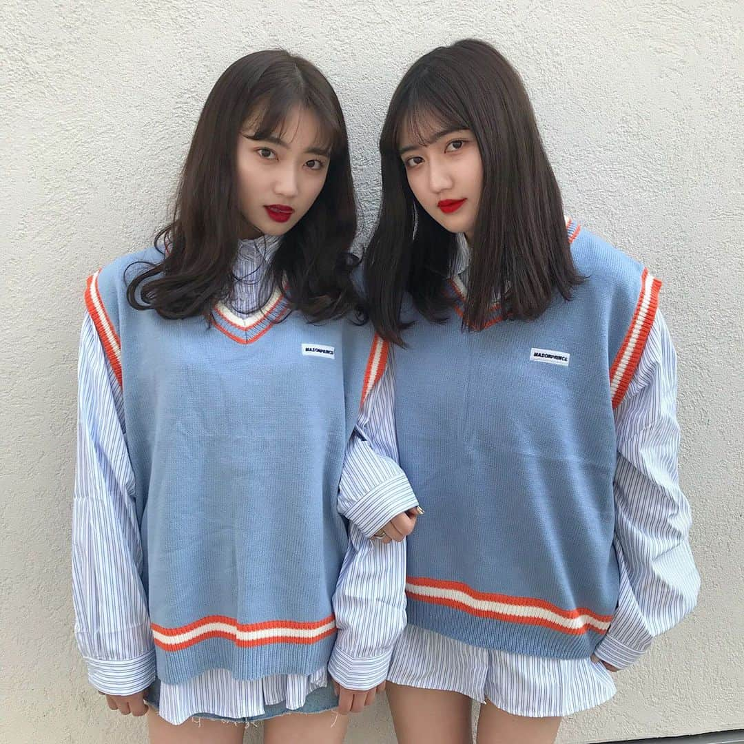 河﨑莉奈さんのインスタグラム写真 - (河﨑莉奈Instagram)「자매룩💙🧡💙🧡 @krex_official」5月16日 20時15分 - rinya5588