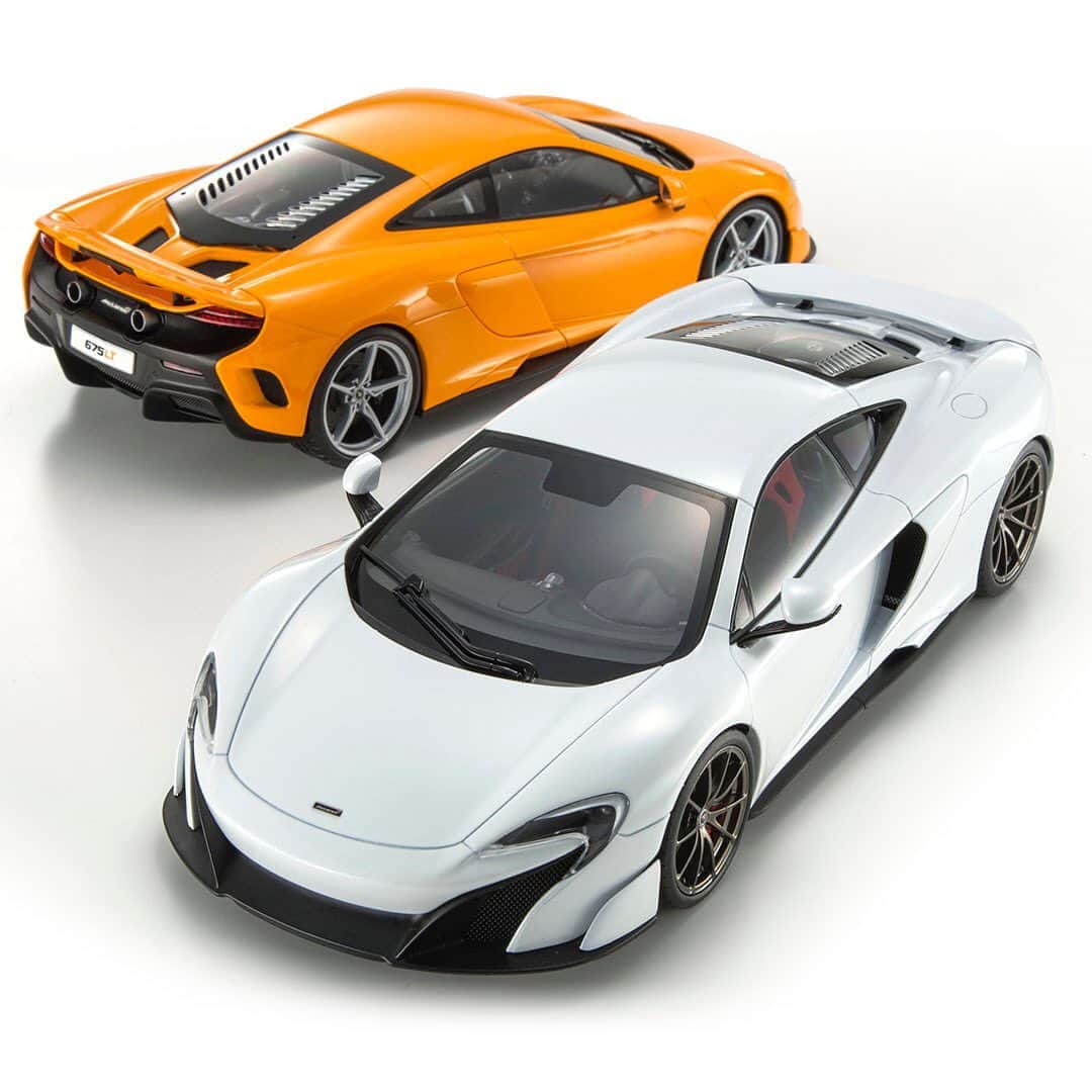 kyosho_official_minicar toysさんのインスタグラム写真 - (kyosho_official_minicar toysInstagram)「1:18 Diecast Model OUSIA series McLaren 675 LT #kyosho #mclaren #mclaren675 #675lt #diecastmodel #minicar #118scale #collection #carcollection #white #germancars #engine #luxurycar #supercar #amazingcar #photooftheday #igcar #carstagram #bestcar #car #amazing #hypercar #luxurylifestyle #england #englandcar #ミニカー #スポーツカー #クルマ #マクラーレン #イギリス  www.kyosho.com」5月16日 21時30分 - kyosho_official_minicar_toys