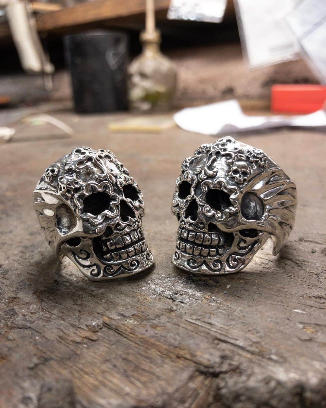 クレイジーピッグさんのインスタグラム写真 - (クレイジーピッグInstagram)「What a pair #skull #ring #silver #Thursday #nofilter #nofilterneeded #instadaily #instahub #instafashion #candyskull #teeth #smile #motivation #shop」5月16日 21時50分 - crazypigdesignslondon