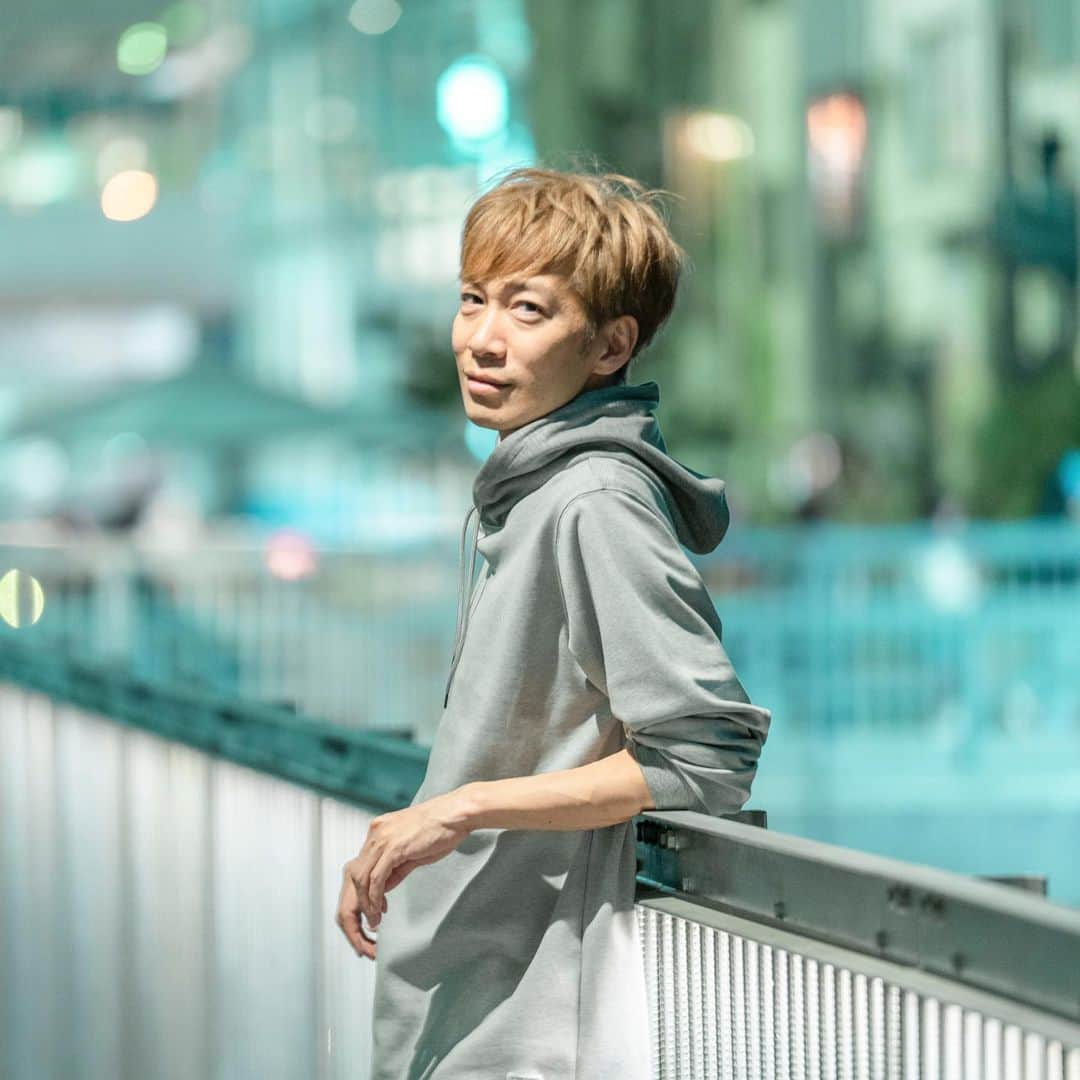 DJ U-ICHIのインスタグラム：「衣装着ての通し稽古。 お疲れ様でした🙌 という感じの日でした。 データ整理、出音の確認、衣装諸々との確認、諸々カラダに染み込ませないといけませぬ。 と、思った1日でした。 笑顔を忘れずに🙌 . . . #DISCOTHEQUE2019 5月21日よりスタート！ . . . _________________________________ #dj #djlife #djstyle #tokyocameraclub  #streetphotography #canon #portraitvision #portraitfestival  #portraitpage #portraitmood #moodyportraits #ourportraitsdays #lifeportraits _________________________________ 📷 @yuta_photo_0823」