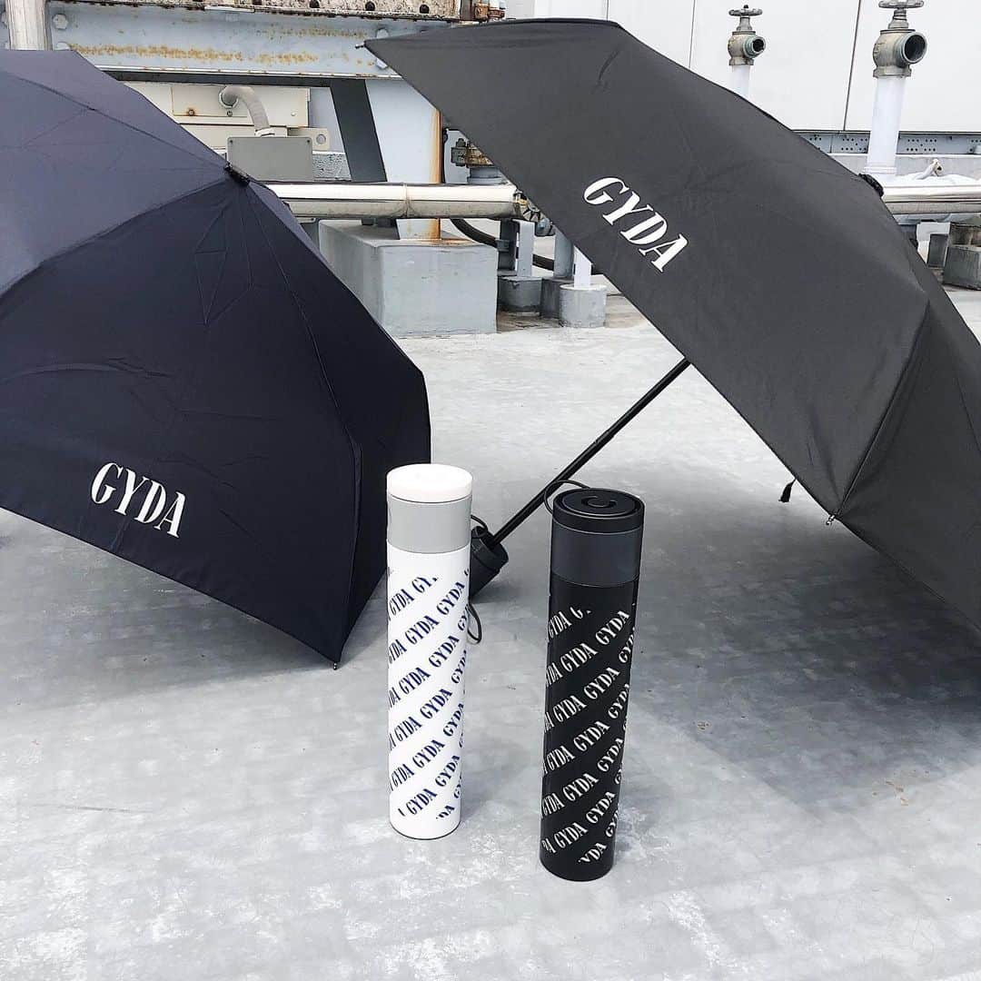 GYDAさんのインスタグラム写真 - (GYDAInstagram)「LIMITED NOVELTY ＿＿＿＿＿＿＿＿＿＿＿＿ 【FORDING UMBRELLA】 GYDA新宿ルミネエスト店にて ￥18,000以上お買い上げの方に先着で GYDAオリジナル折り畳み傘をプレゼント！ この機会に是非お立ち寄り下さい❤︎ ＿＿＿＿＿＿＿＿＿＿＿＿＿ ※無くなり次第終了となります。 #GYDA」5月16日 22時35分 - gydajp