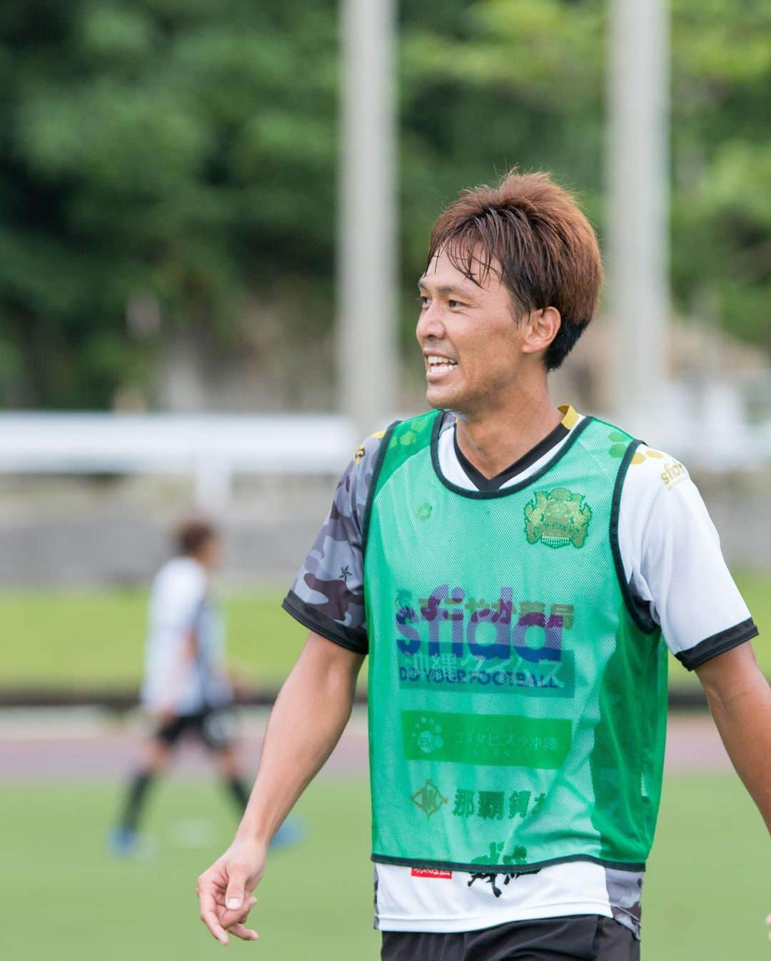 FC琉球さんのインスタグラム写真 - (FC琉球Instagram)「⚽️ 久しぶりに練習風景を... 沖縄は本日梅雨入りしました。 . . #FC琉球」5月16日 22時42分 - fcryukyu